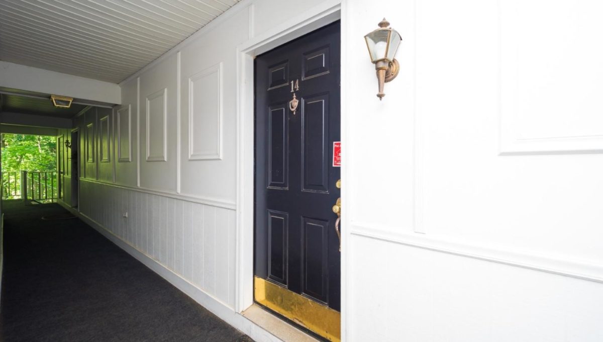 14 Chambord Court, Hamilton Twp, NJ 08619 ARC REAL ESTATE