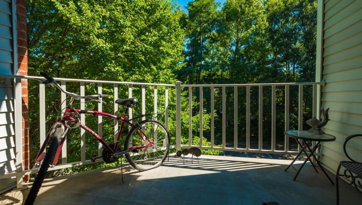 14 Chambord Court, Hamilton Twp, NJ 08619 ARC REAL ESTATE