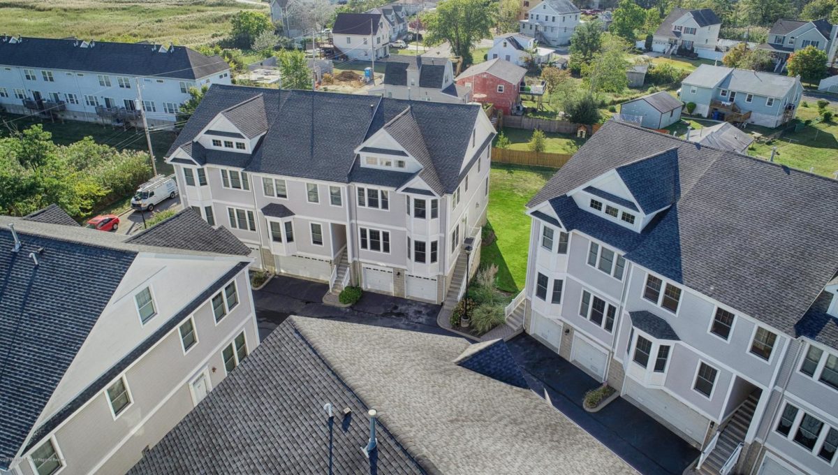 793 Port Monmouth Rd, Middletown, NJ 07748 ARC REAL ESTATE