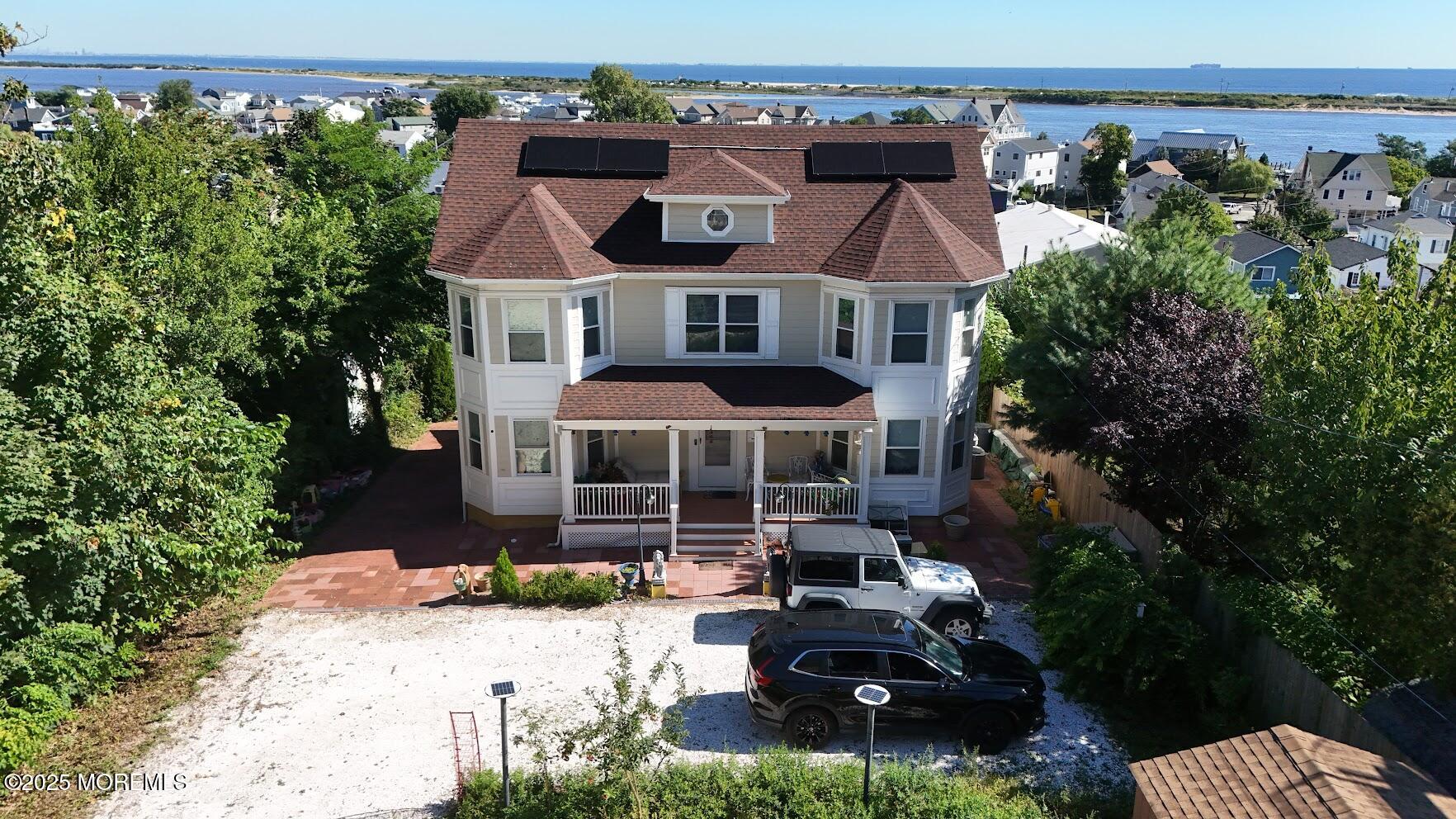 57 Shore Dr, Highlands, NJ 07732